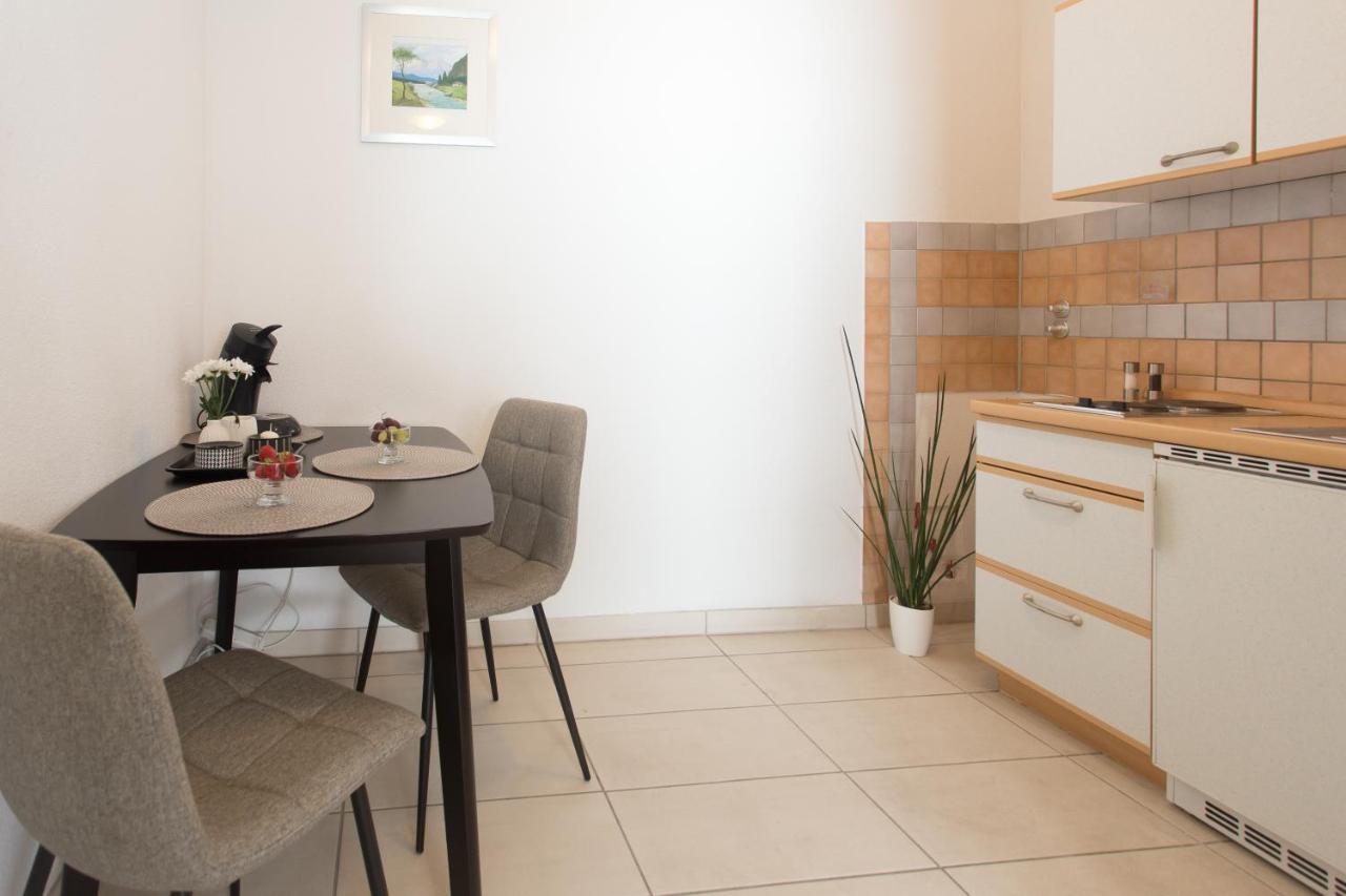 Apartmani Stanic Seget Vranjica Exterior foto
