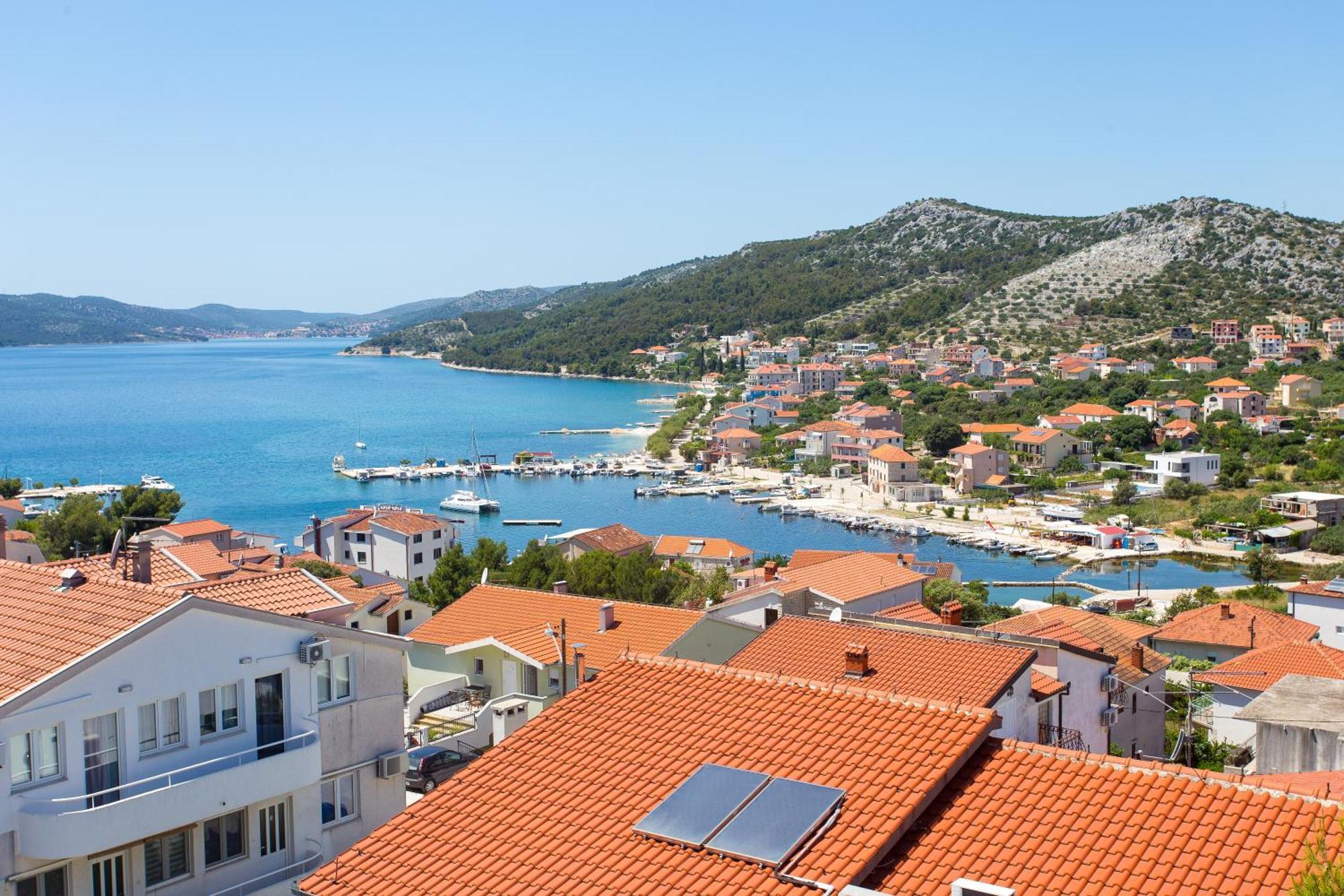 Apartmani Stanic Seget Vranjica Exterior foto
